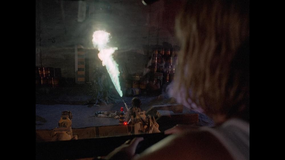 エイリアン・フロム・ディープの画像