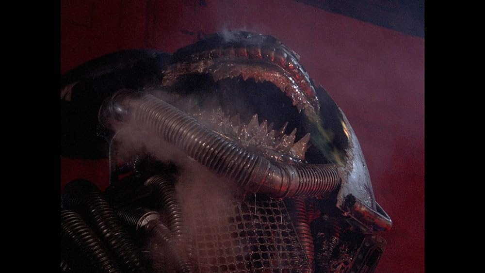 エイリアン・フロム・ディープの画像