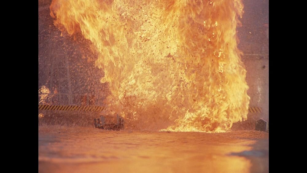 エイリアン・フロム・ディープの画像