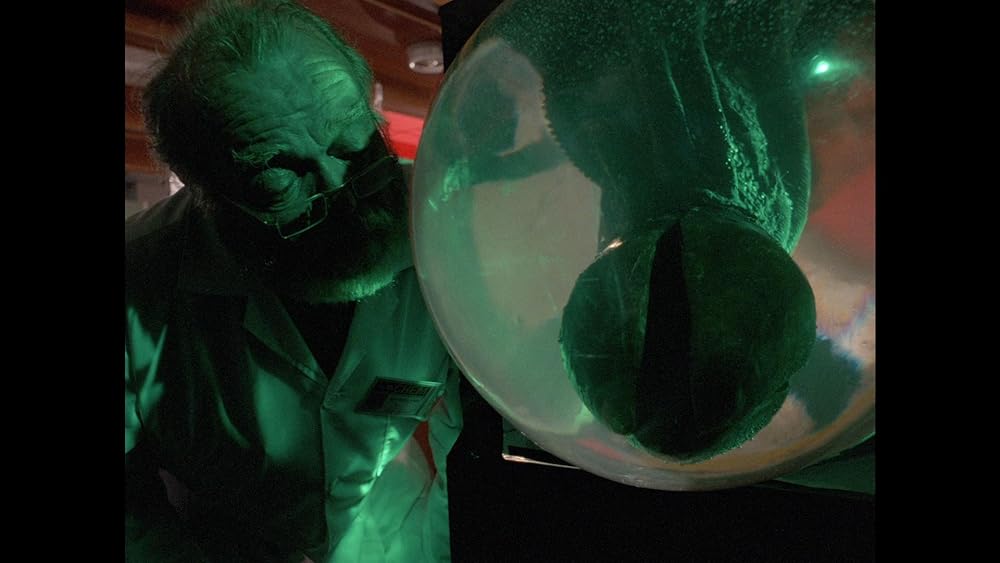 エイリアン・フロム・ディープの画像