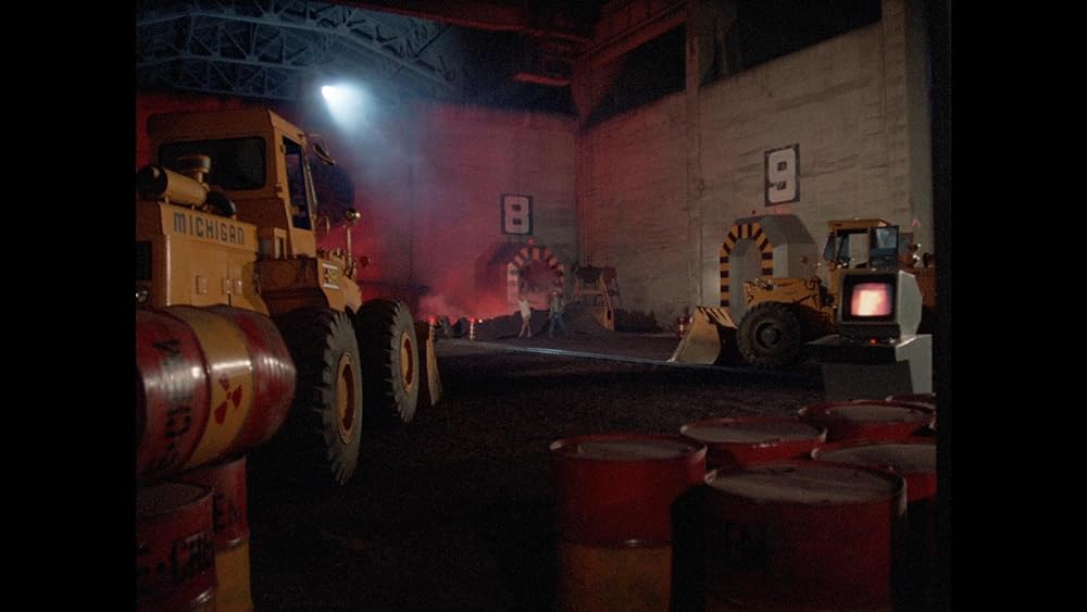 エイリアン・フロム・ディープの画像