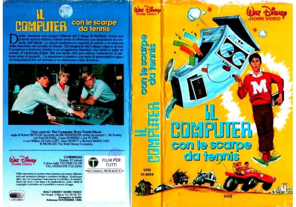 テニス靴をはいたコンピューターの画像