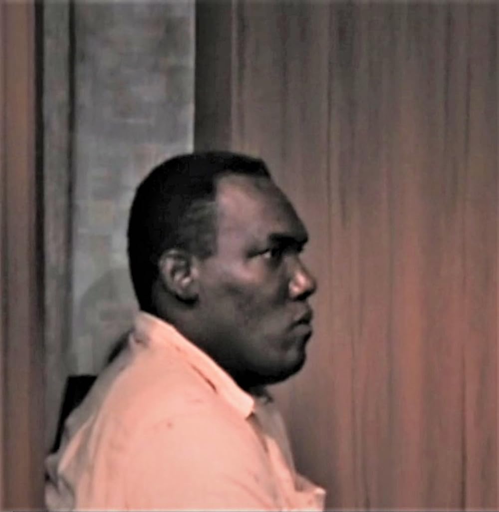 呪いの沼の画像