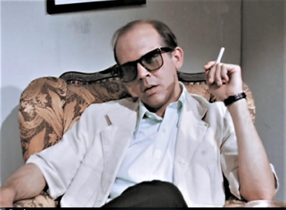 呪いの沼の画像