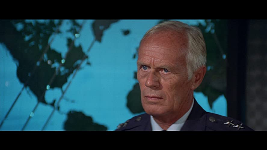 「スウォーム」リチャード・ウィドマークの画像