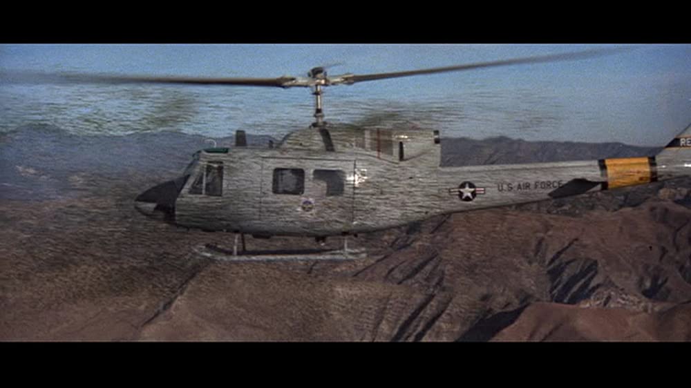 「スウォーム」の画像