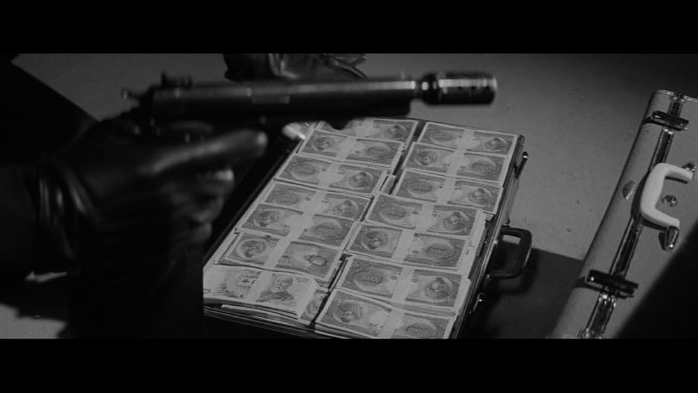 拳銃残酷物語の画像