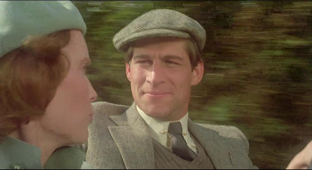 「ナイル殺人事件」ミア・ファロー & サイモン・マッコーキンデールの画像