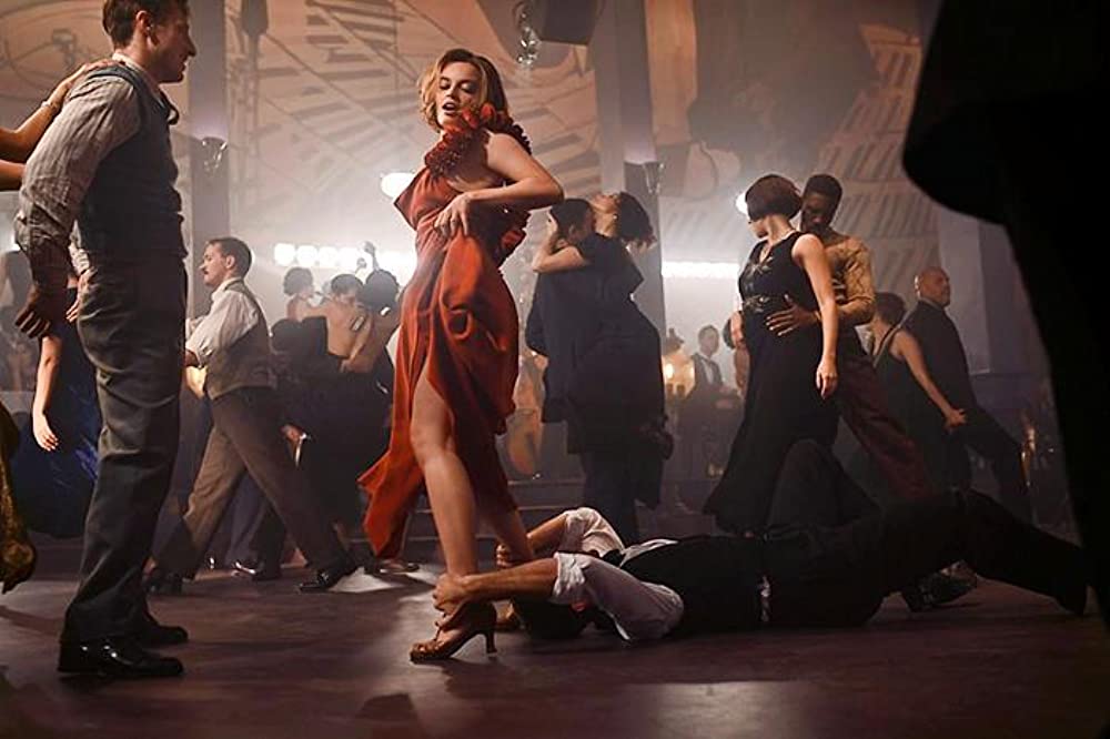 「ナイル殺人事件」アーミー・ハマー & エマ・マッキーの画像