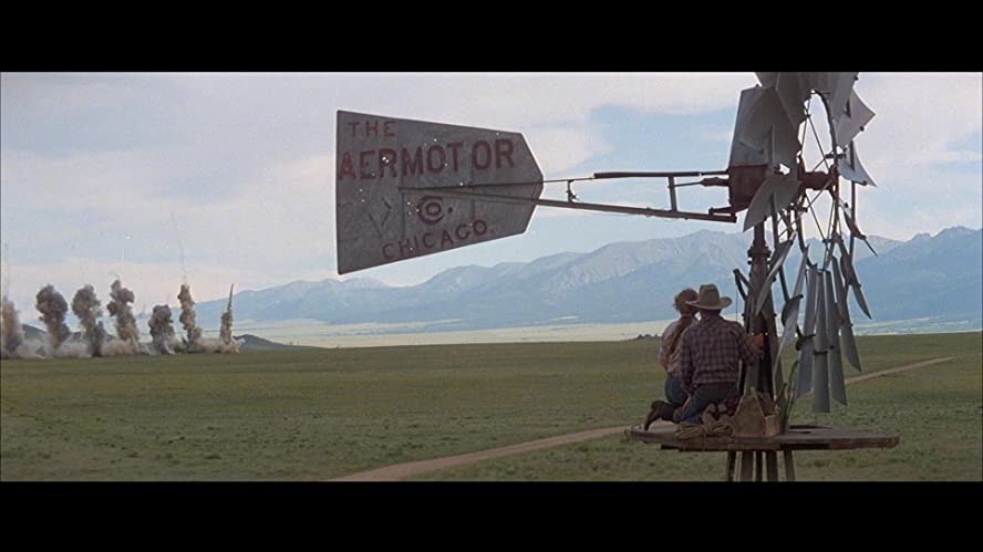 「カムズ・ア・ホースマン」ジェーン・フォンダ & ジェームズ・カーンの画像