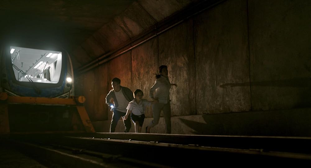 グアイウ 地下鉄の怪物の画像