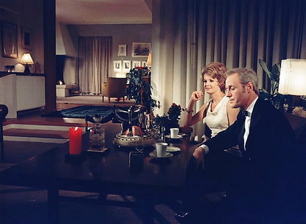 アムールの画像