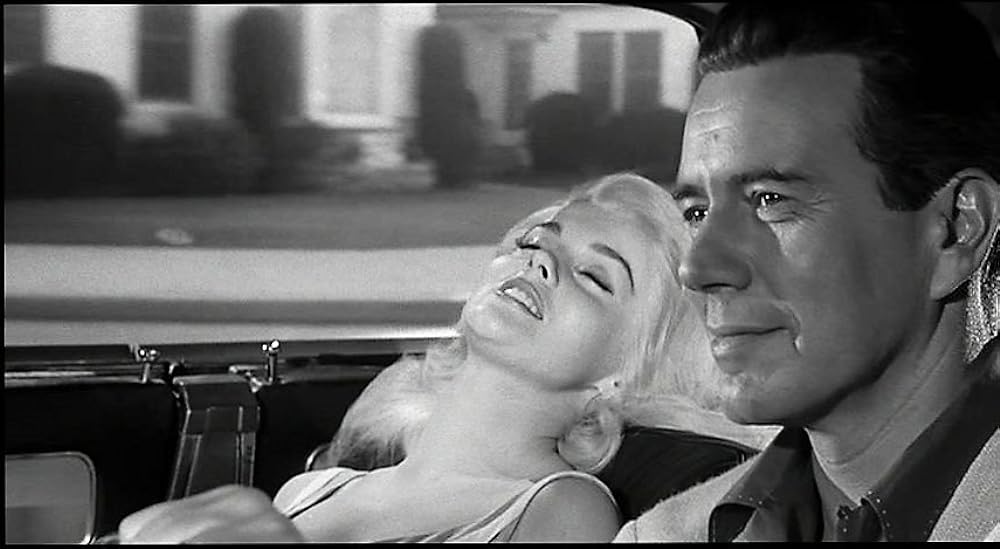 セクシー・ダイナマイトの画像