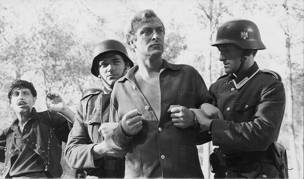 怪奇と幻想の島の画像