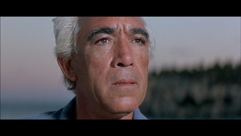 怪奇と幻想の島の画像