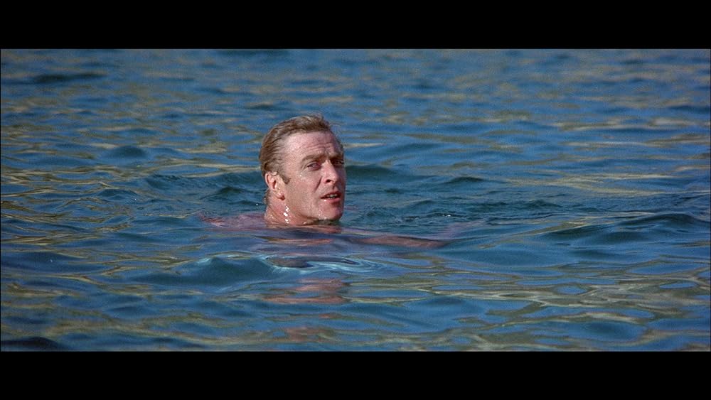 怪奇と幻想の島の画像