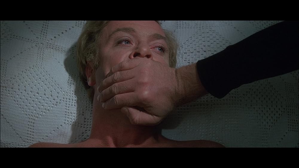 怪奇と幻想の島の画像