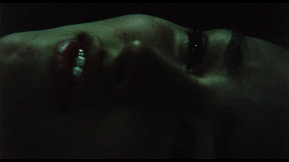 青い騒音の画像