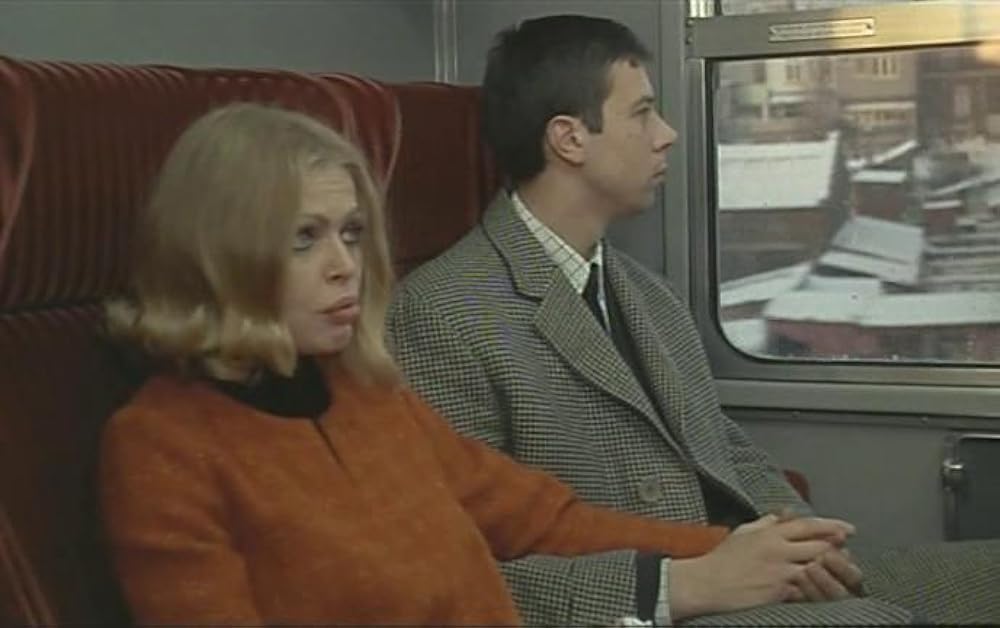 イヴ・モンタンの深夜列車の画像