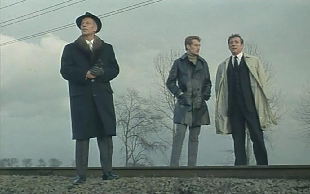 イヴ・モンタンの深夜列車の画像