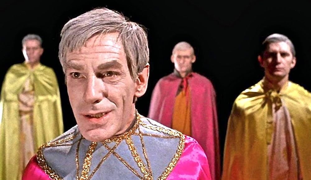 宇宙からの侵入者の画像