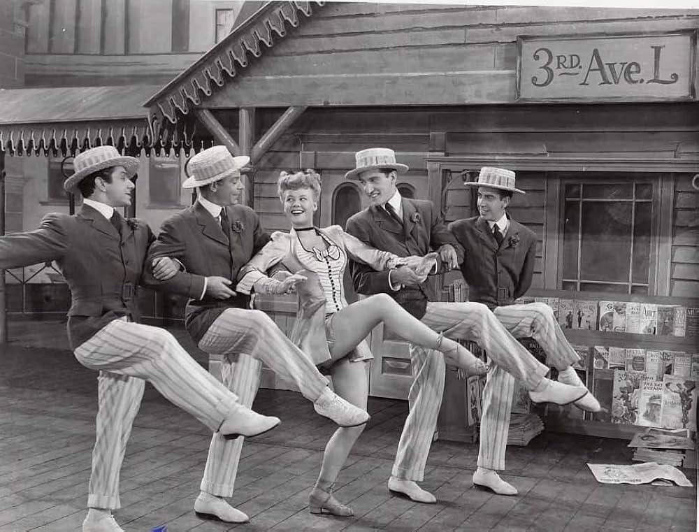 ダニー・ケイの牛乳屋の画像