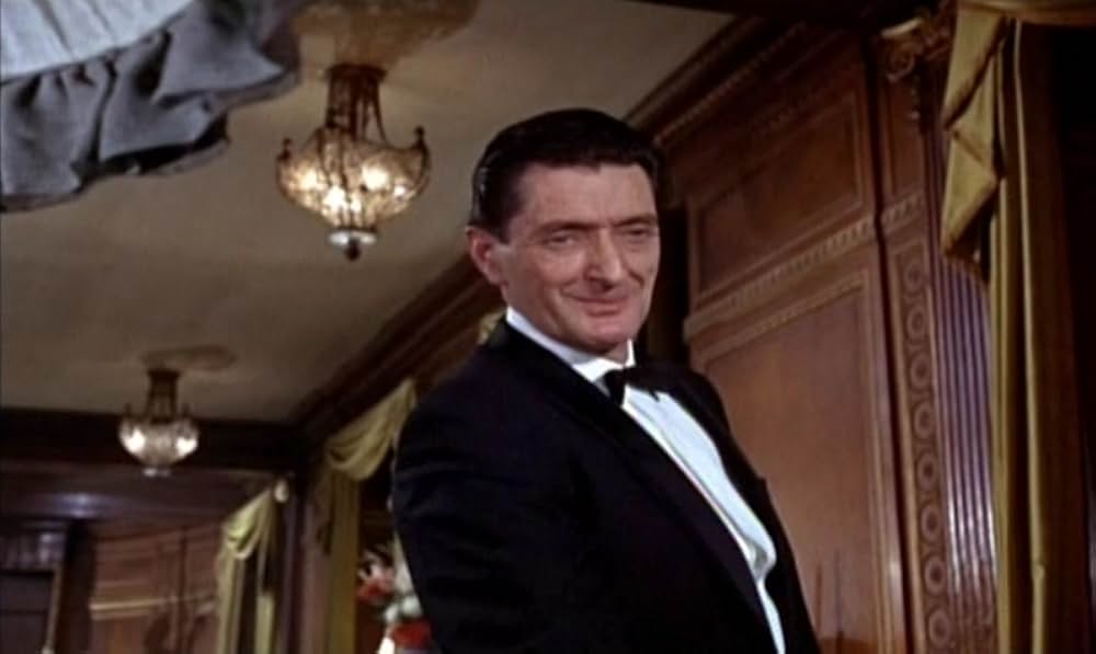 カレードマン大胆不敵の画像