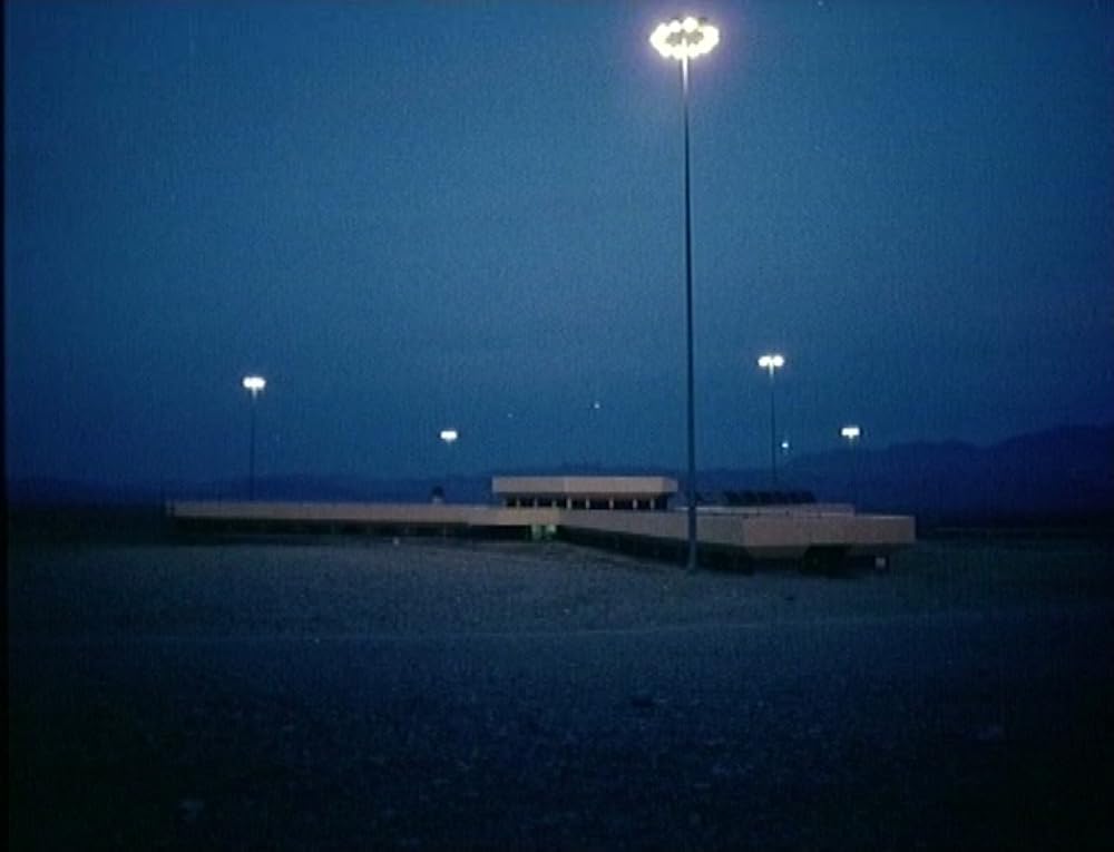 亡霊の檻の画像