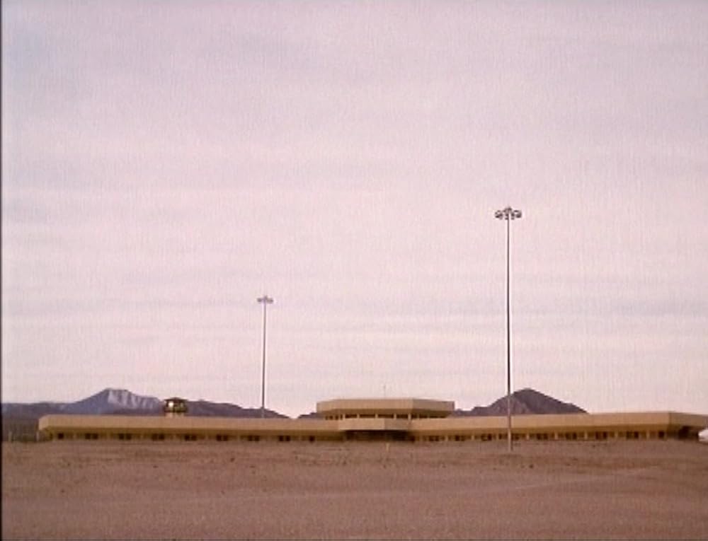 亡霊の檻の画像