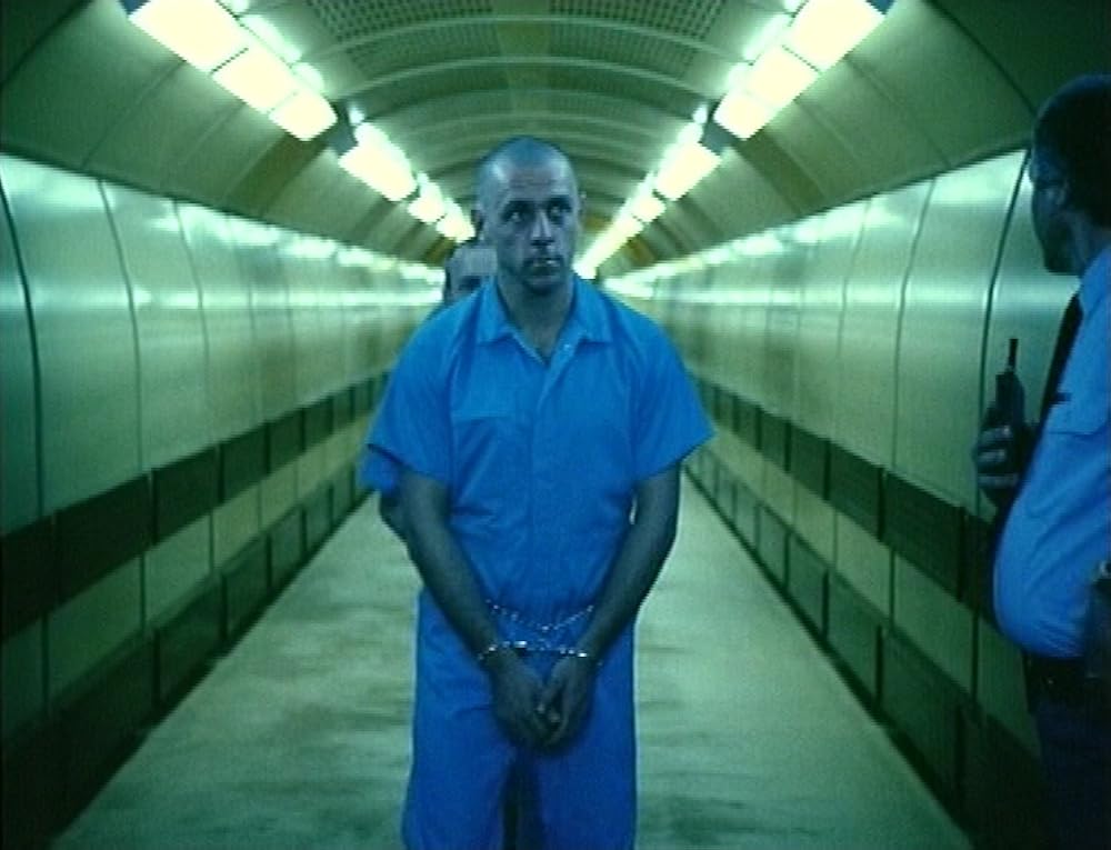 亡霊の檻の画像