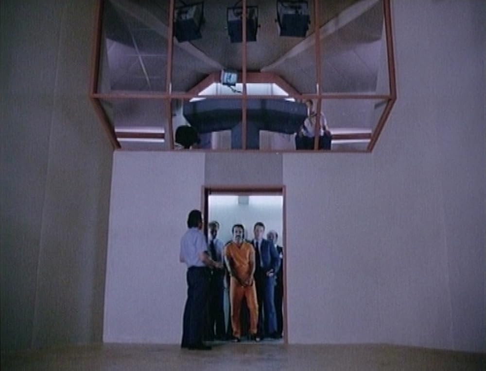 亡霊の檻の画像