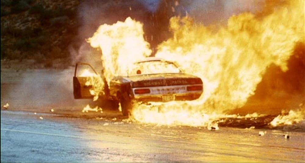 ダイナマイト娘の画像