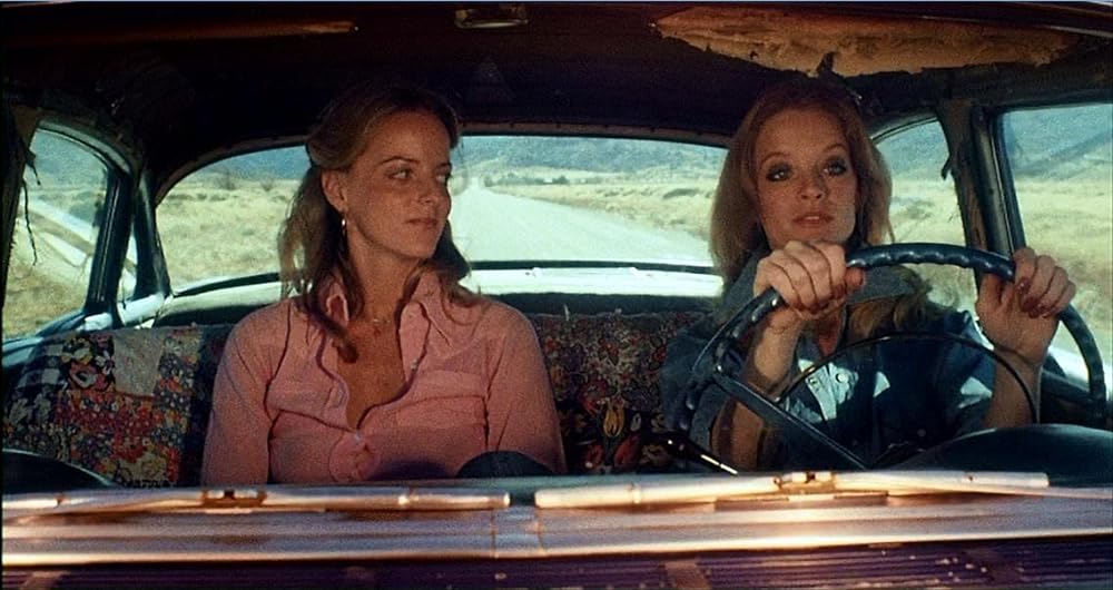 ダイナマイト娘の画像