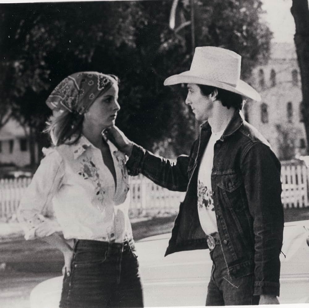 ダイナマイト娘の画像