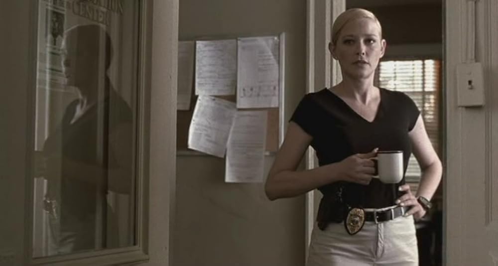 トゥルー・ブルーの画像