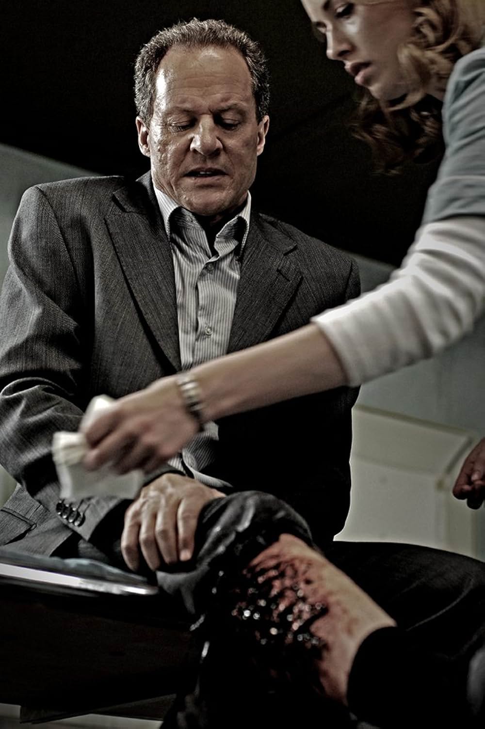 Dark Floors ダーク・フロアーズの画像