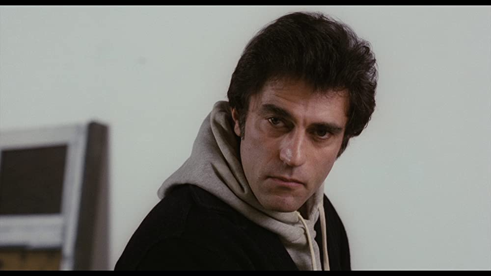 結婚しない女の画像