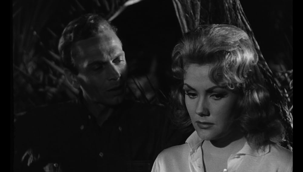 カルティキ／悪魔の人喰い生物の画像