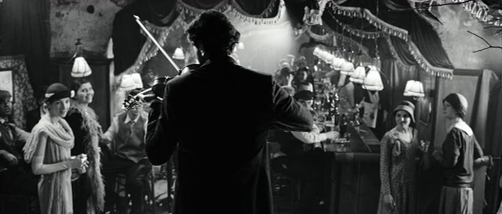 囚われのサーカスの画像