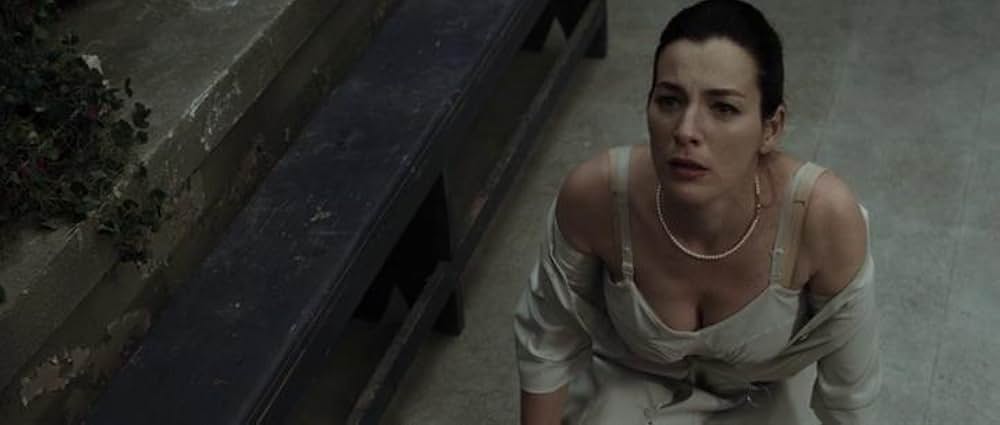 囚われのサーカスの画像