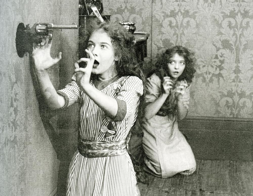 見えざる敵の画像