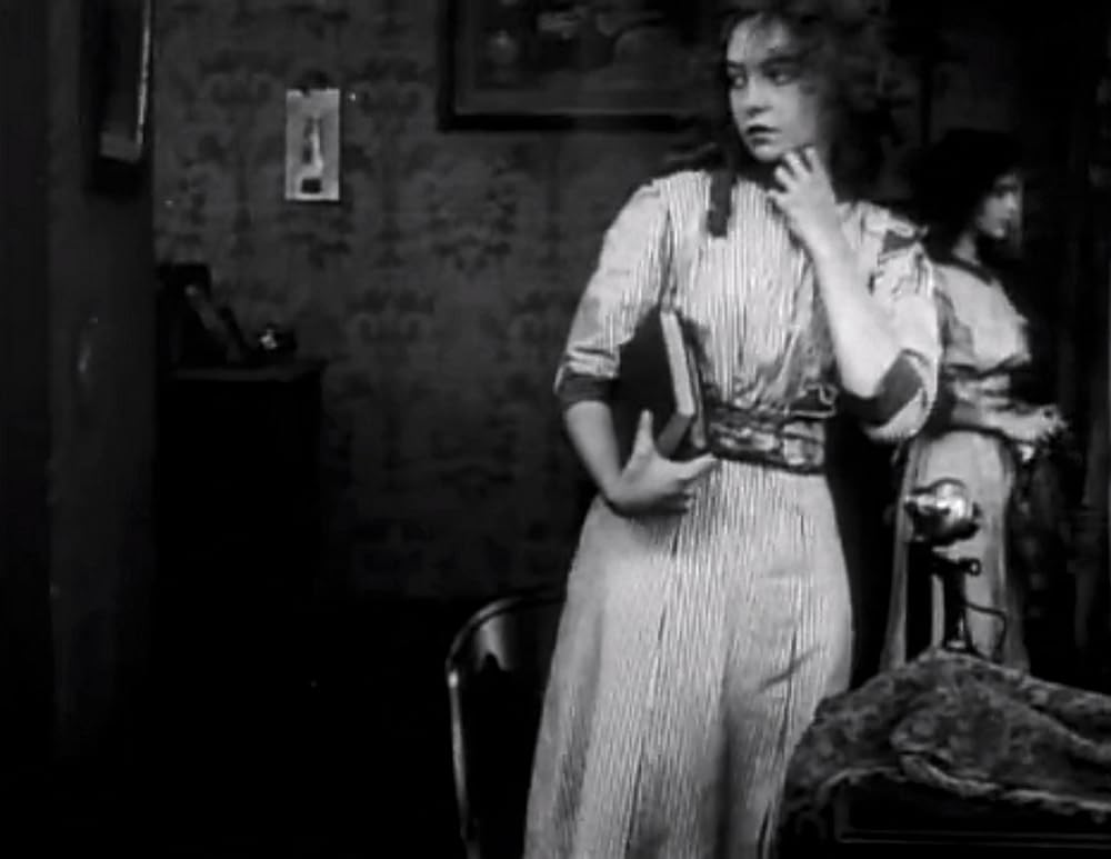 見えざる敵の画像