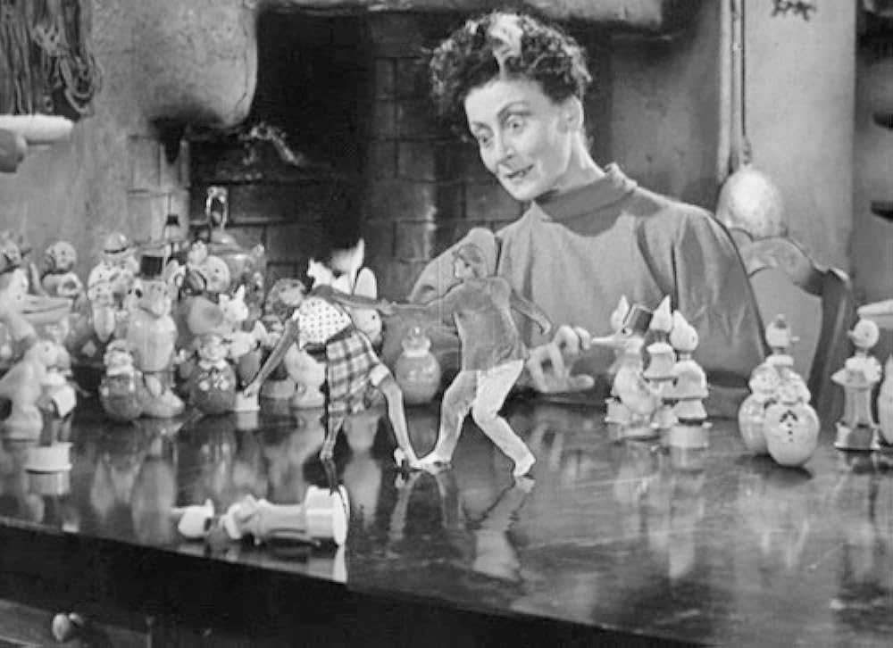 悪魔の人形の画像