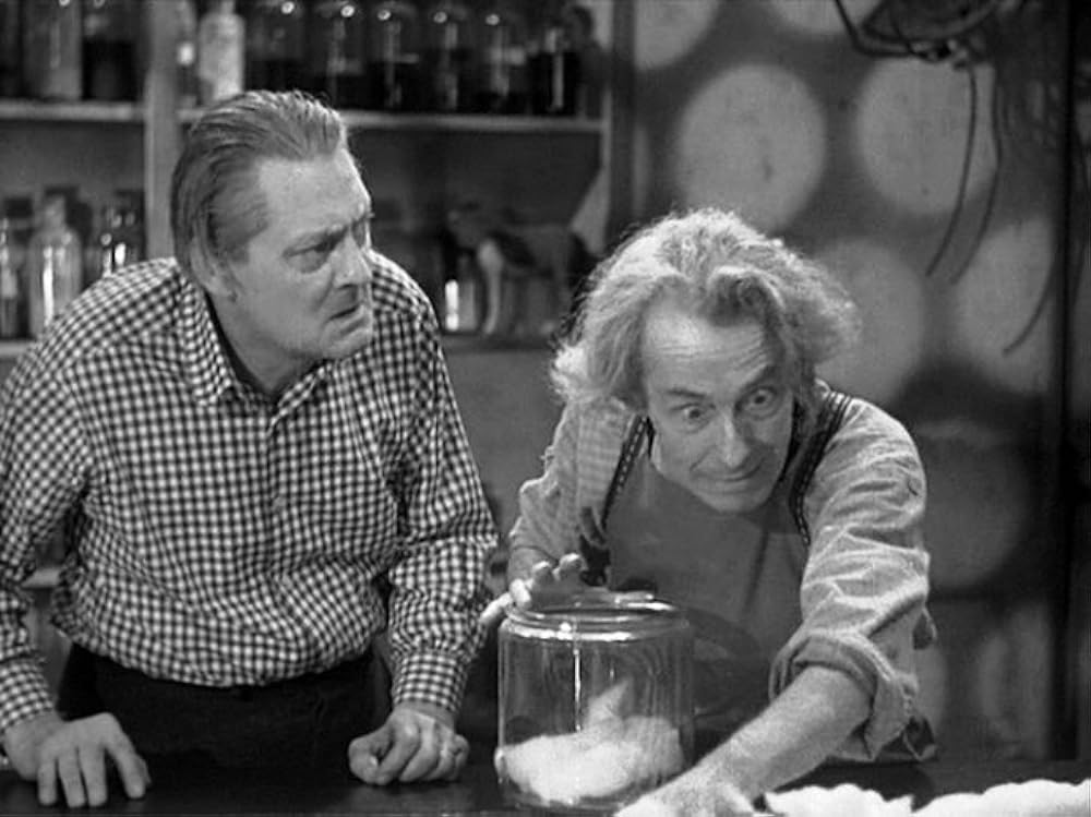 悪魔の人形の画像