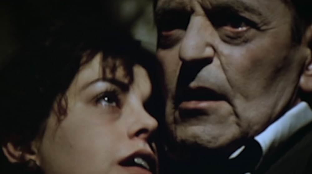 アッシャー家の大虐殺・怨霊伝説の画像