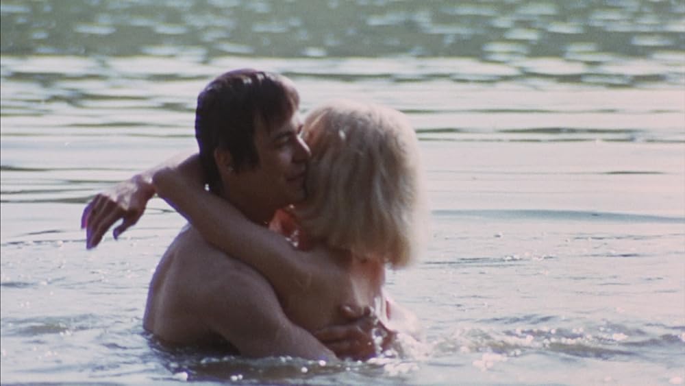 茂みの中の欲望の画像