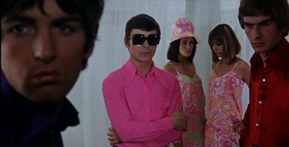 茂みの中の欲望の画像