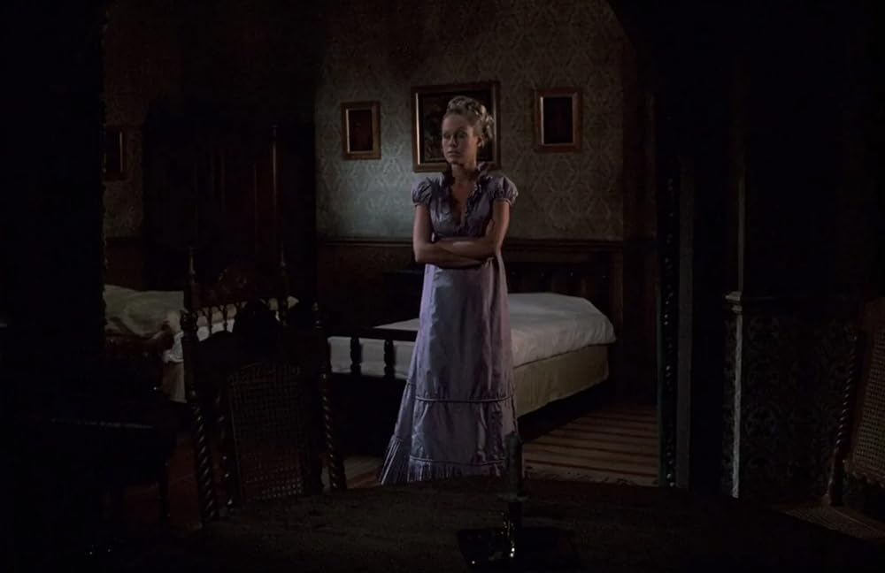 恐怖の吸血美女の画像