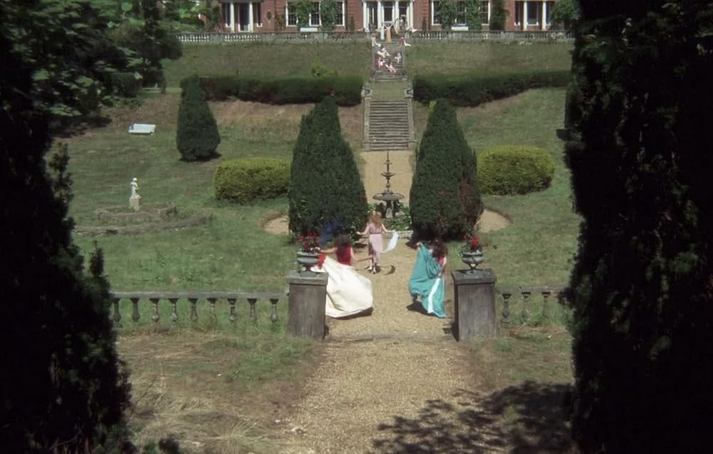 恐怖の吸血美女の画像