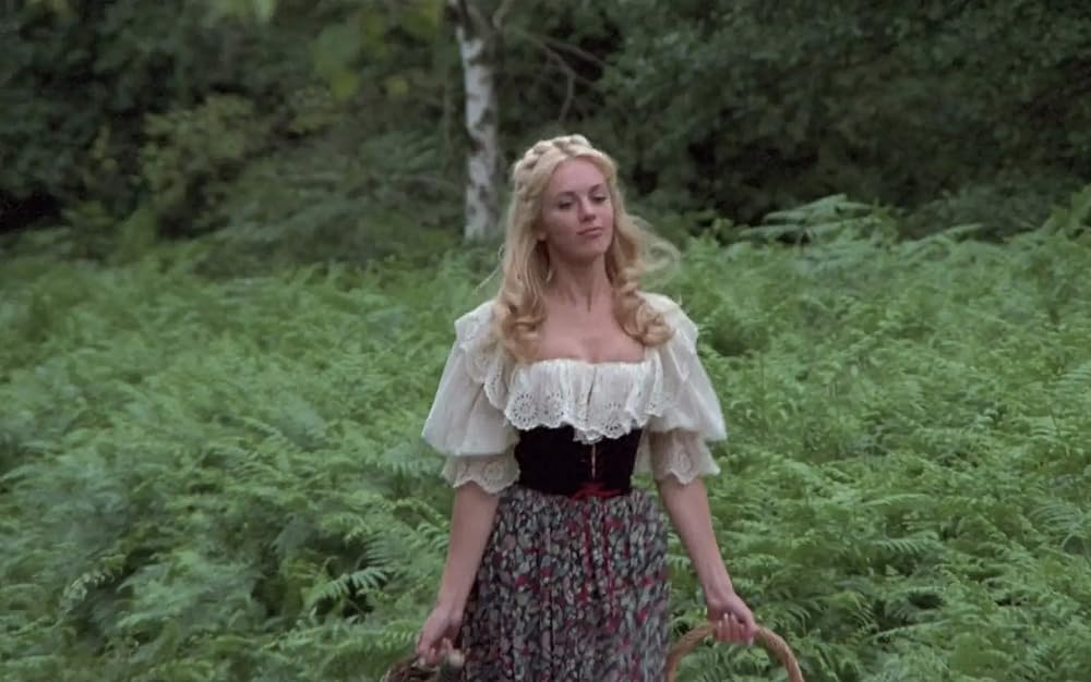 恐怖の吸血美女の画像